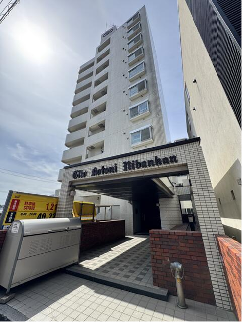 exterior（AI 裁切）